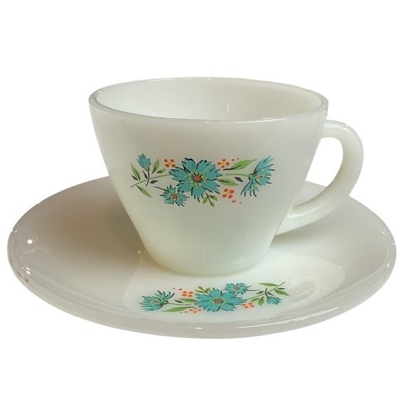 Fire King Bonnie Blue Anchor Hocking Carnation Flower VTG Cup & Saucer Set OS - Picture 1 of 7